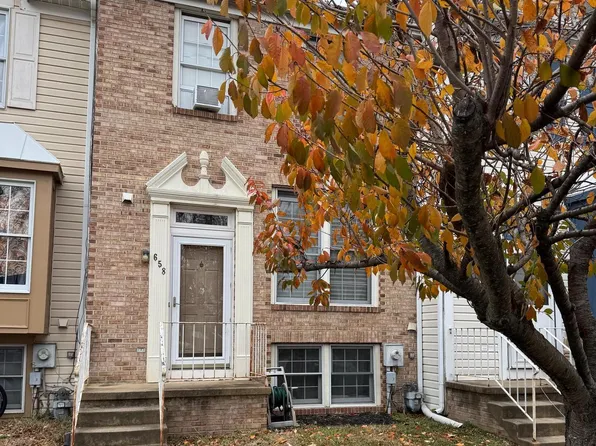 658 Corsica Ave, Bear, DE 19701