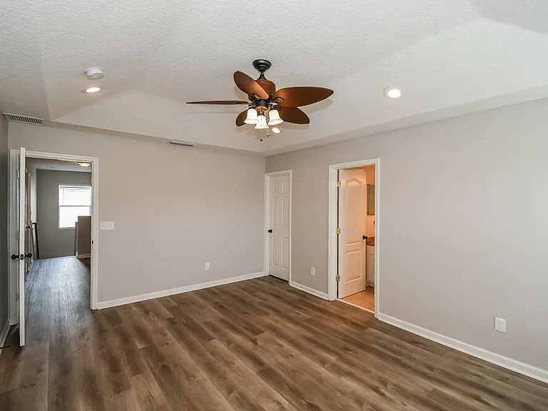 2139 Fresco Dr — Photo 13