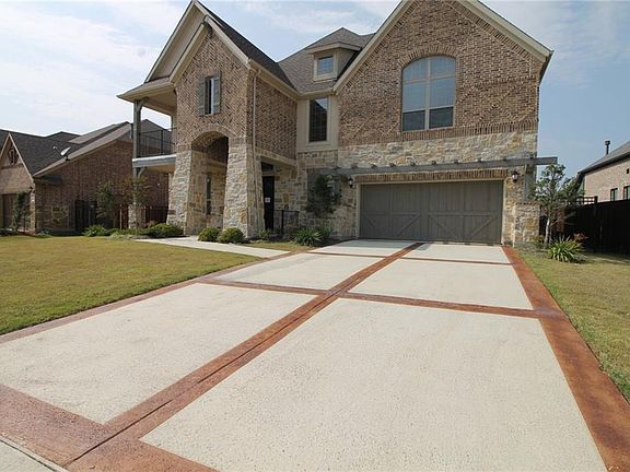 2nd image of 1521 Liberty Way Trl
