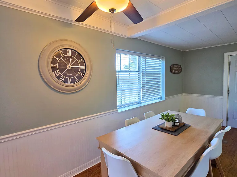 Spacious 8-seat dining table for memorable family moments