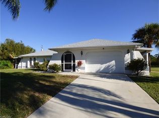 2905 E 7th St, Lehigh Acres, FL 33972