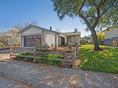 854 Falcon Way, Healdsburg, CA, 95448