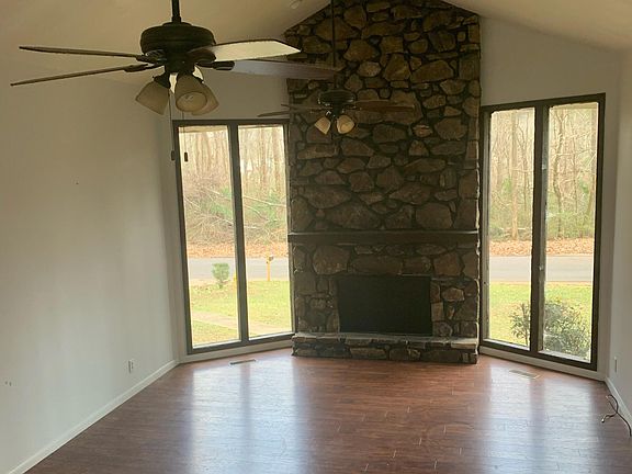 2nd image of 1938 Chandaway Dr