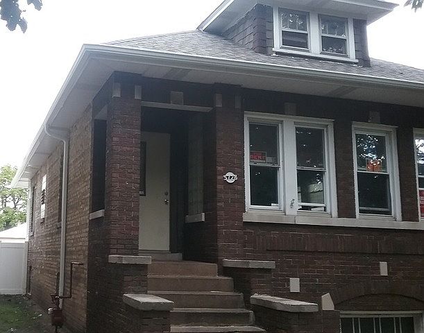 1st image of 5728 W Waveland Ave