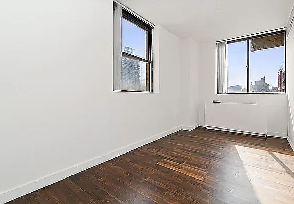 4th image of 184 Lexington Ave APT 3E