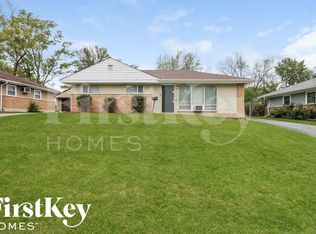 194 Monee Rd, Park Forest, IL 60466