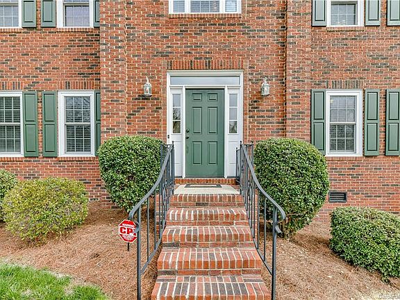 4th image of 4322 Fellows Ln