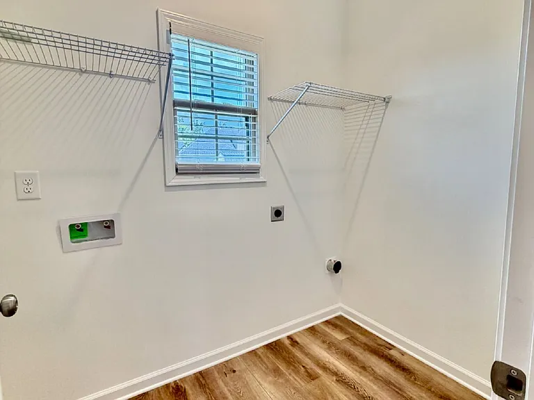 645 Woodrush Dr — Photo 12