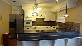 2nd image of 107 Cindy Ann St