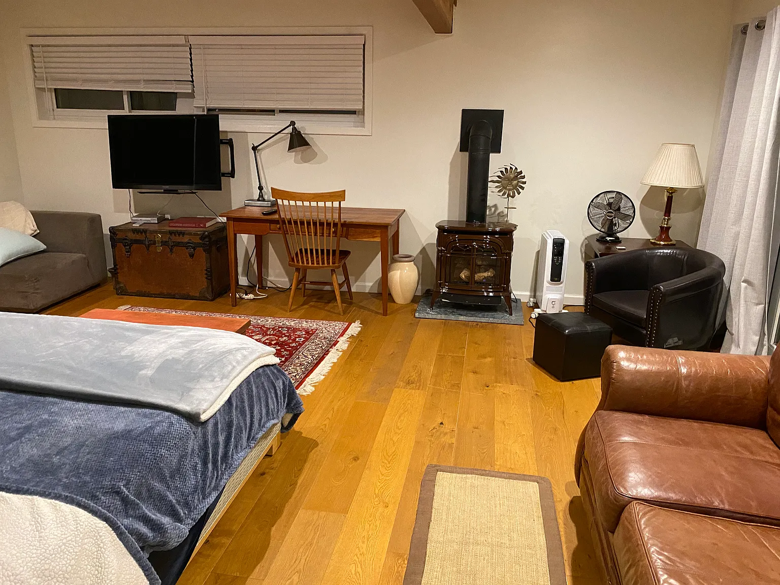 9 Devonshire Way — Photo 2