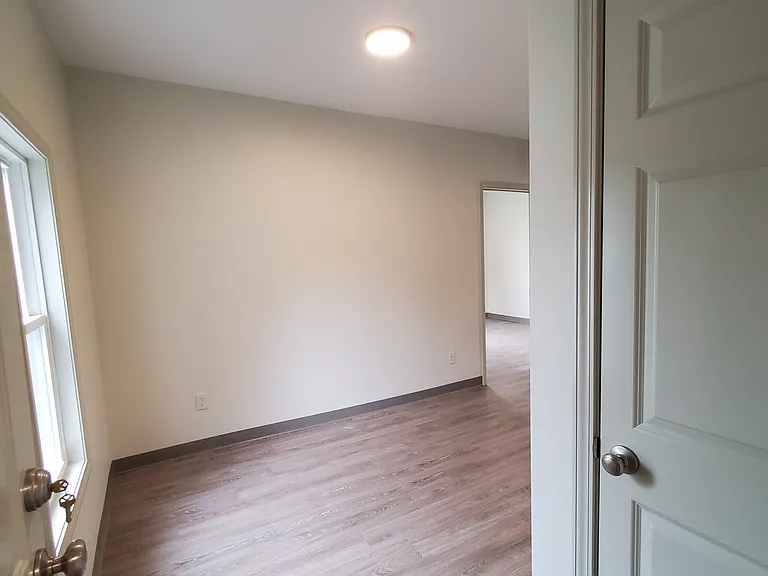 45 Main St #1-R — Photo 7