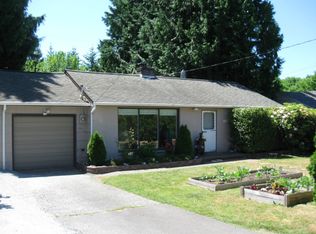 1515 N 121st St, Seattle, WA 98133