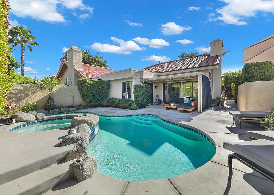 1st image of 21 Ensenada Ln