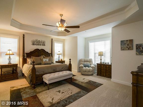 Bedroom (Master)