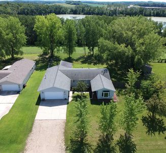 404 Ridgecrest Dr, Pelican Rapids, MN, 56572