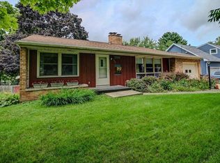 5405 Schluter Rd, Monona, WI 53716