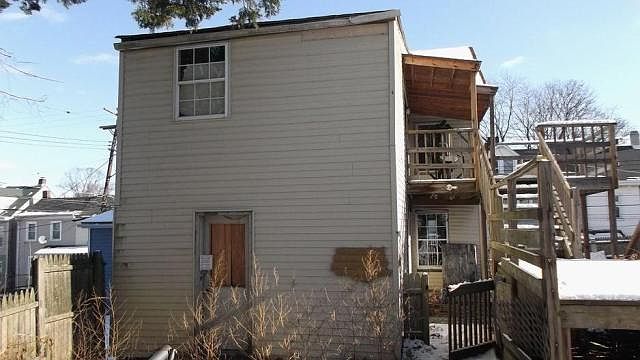 2nd image of 31 Raspberry St