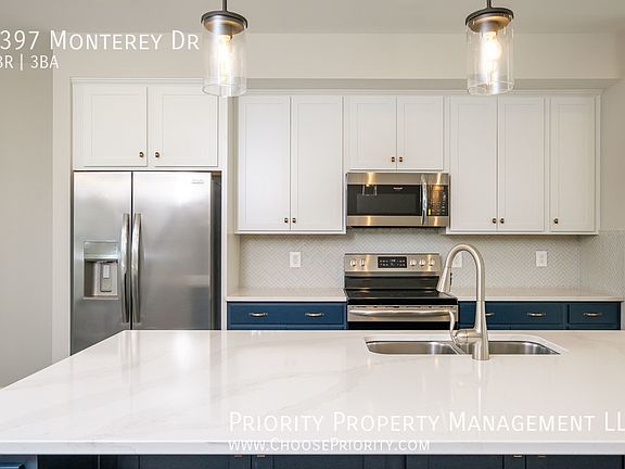 3rd image of 3397 Monterey Dr