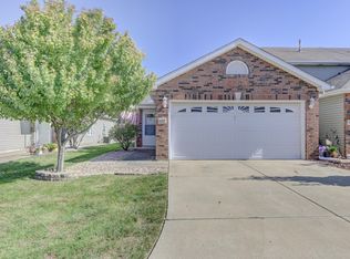 2237 Sandridge Ln, Dyer, IN 46311