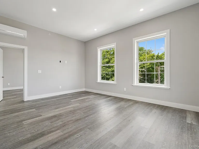 153 Greenwich Ave #201 — Photo 22