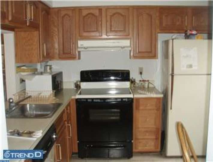 2nd image of 4108B Adelaide Dr
