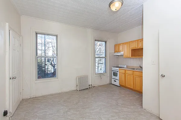 Rented by Voro NYC | media 25