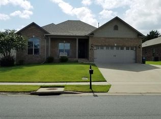 335 Hallelujah Dr, Conway, AR 72034