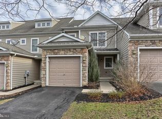 749 Keller Dr, Lititz, PA 17543