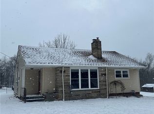 4811 W Pleasant Valley Rd, Parma, OH 44129