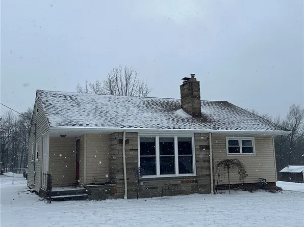 4811 W Pleasant Valley Rd, Parma, OH 44129