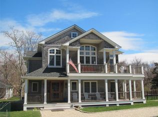 11 Shorewood Rd, Shelter Island, NY 11964