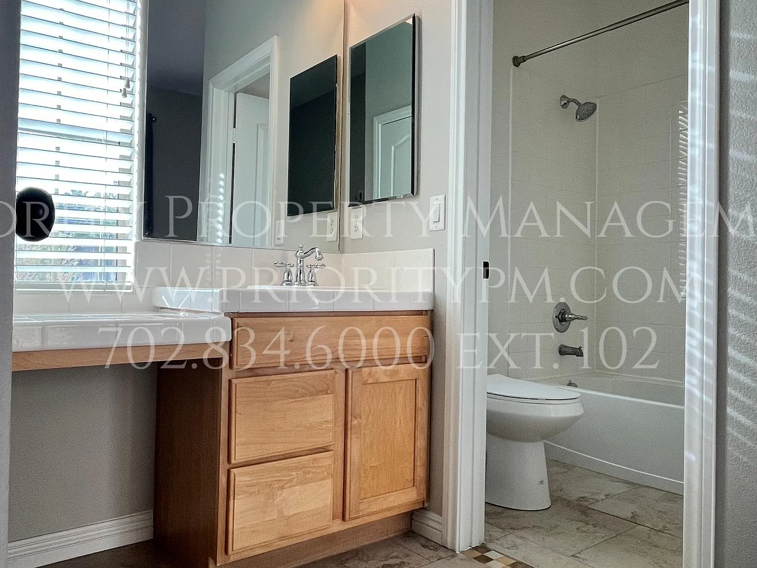 3 bed, 1474 sqft, $1,995 — Photo 2