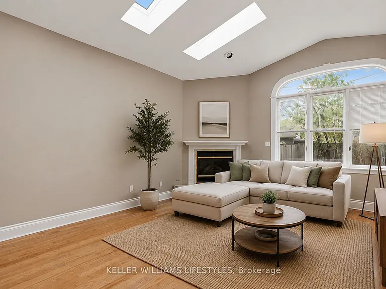 303 Pall Mall St — Photo 8