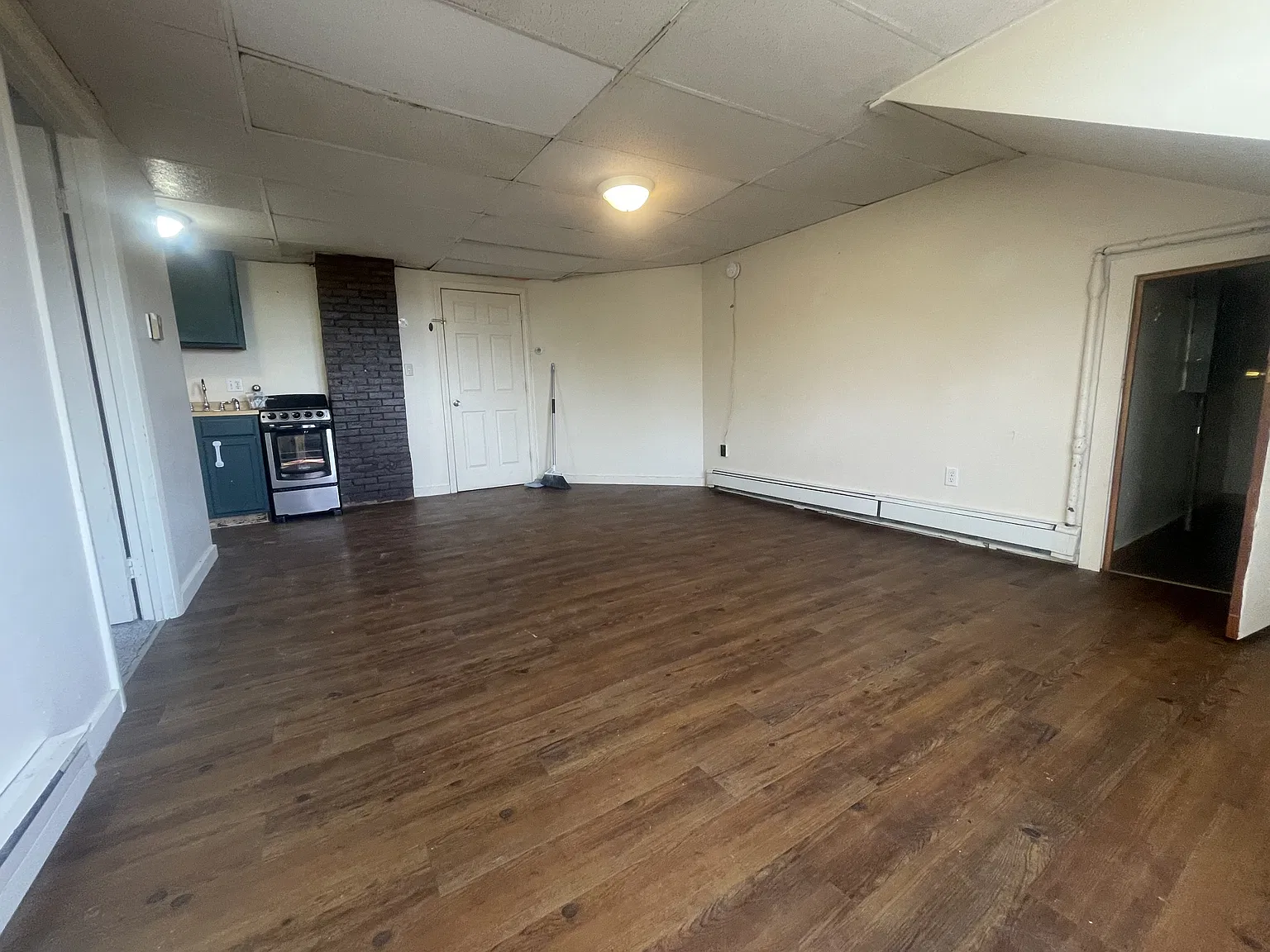 2733 Dartmouth College Hwy - 14 — Photo 2