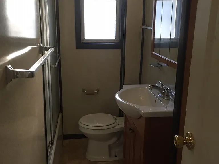 275 Filbert Ave — Photo 9