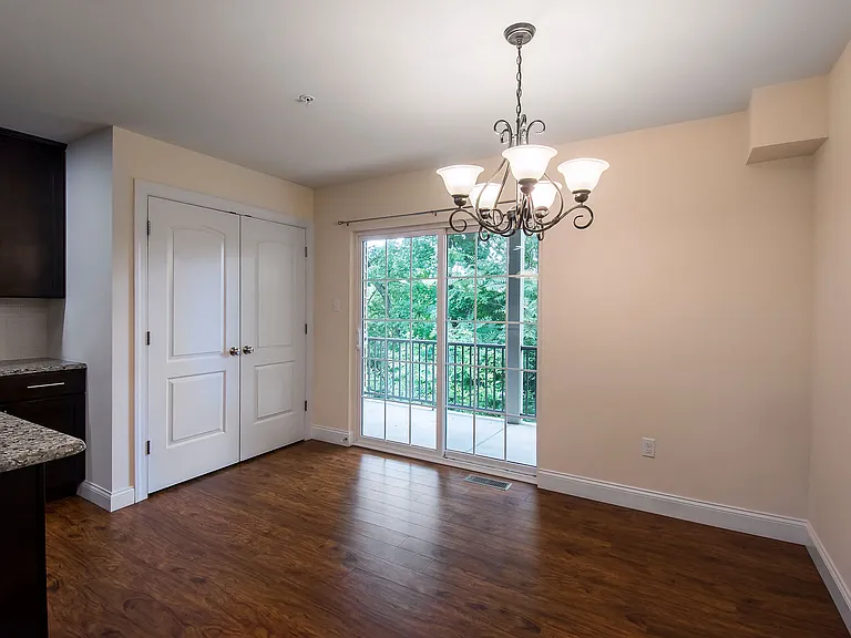 1115 Sunset Rd — Photo 7