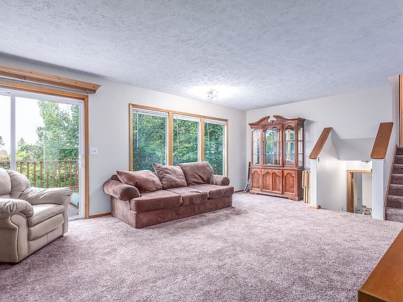 4th image of 1335 S Ben Burr Blvd