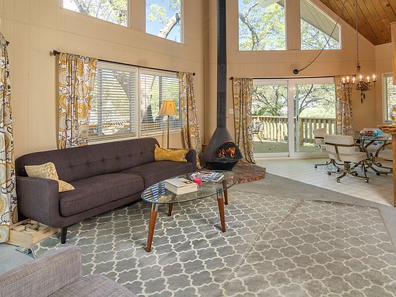 4th image of 27580 Matterhorn Dr