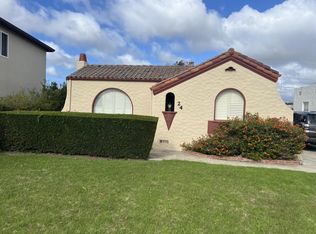 24 Orange Dr, Salinas, CA 93901