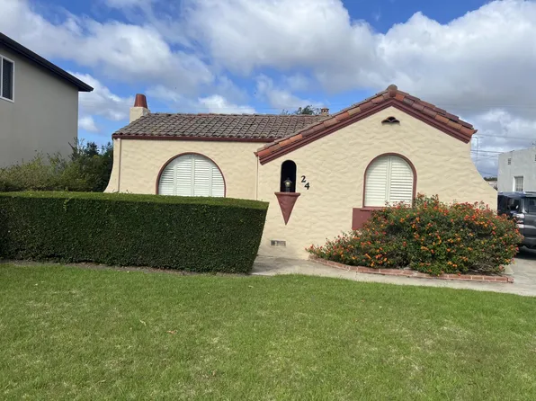 24 Orange Dr, Salinas, CA 93901