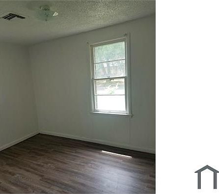 5th image of 5808 S Shartel Ave