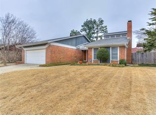 1114 Mockingbird Ln, Norman, OK 73071