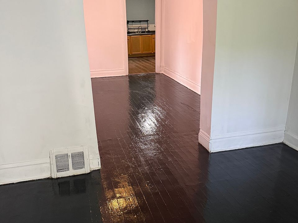 1st image of 159 Northampton St
