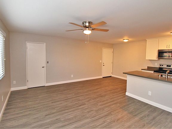 4th image of 3711 Fruitvale Ave