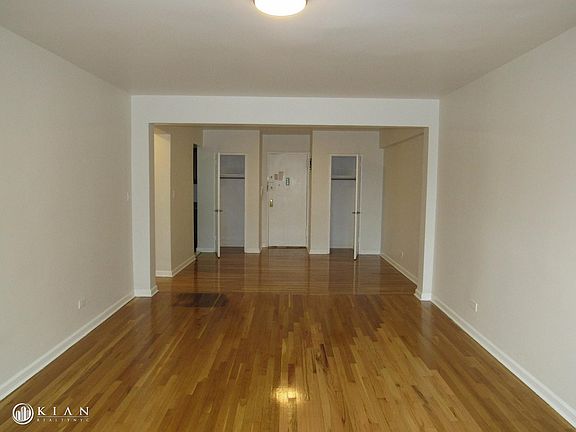 5th image of 3415 Parsons Blvd APT 7N