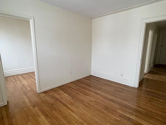 5th image of 8732 114th St #1