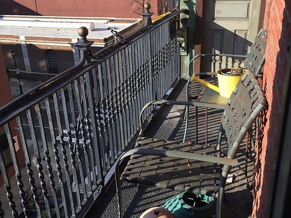 5th image of 1532 Spruce St #624