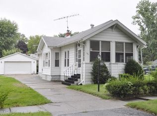 906 Dayton Ave, Kalamazoo, MI 49048