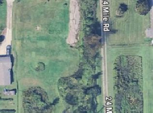 24260 24 Mile Rd, Macomb, MI 48042