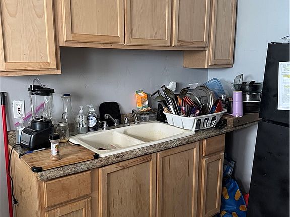 5th image of 597 Avenue D